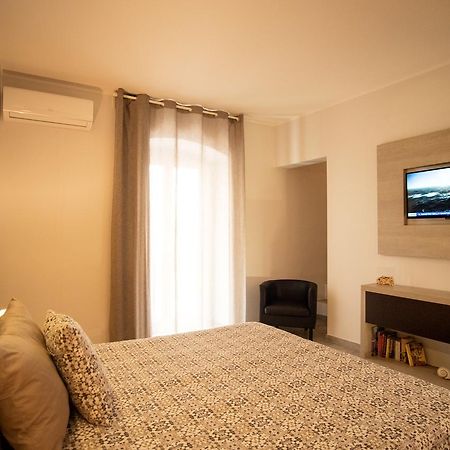 Guest House Centrale Barletta Exterior photo